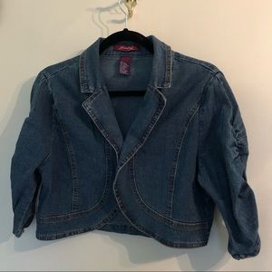 Bolero-style Denim Jacket with Ruched 3/4 Sleeves